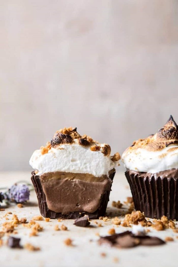 Toasted s'more chocolate ice cream cups
