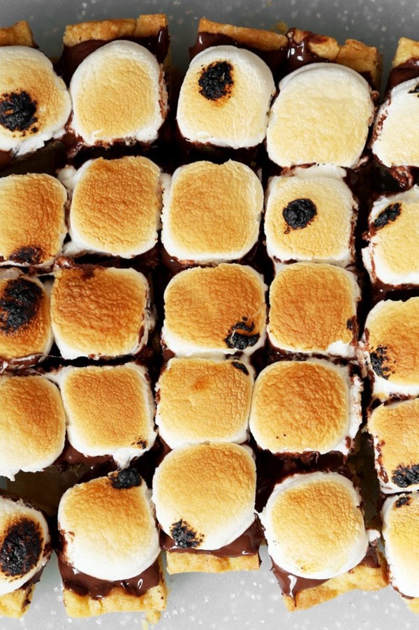 Toasted s'mores squares