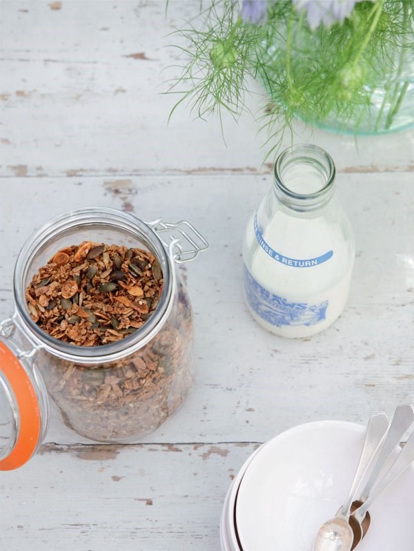 Toasty olive oil granola