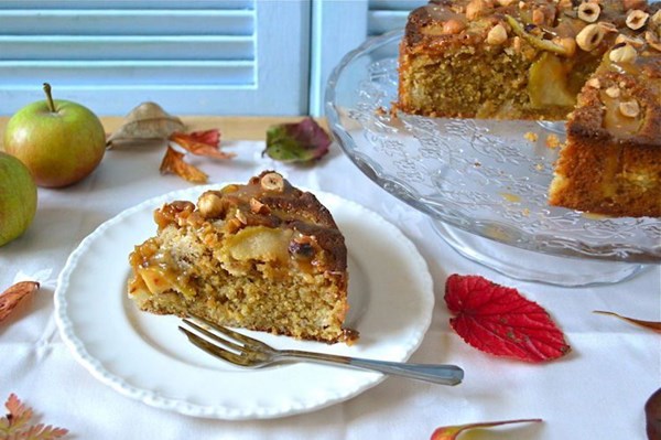 Toffee apple hazelnut cake