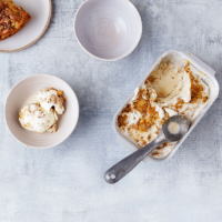 Toffee apple ice cream