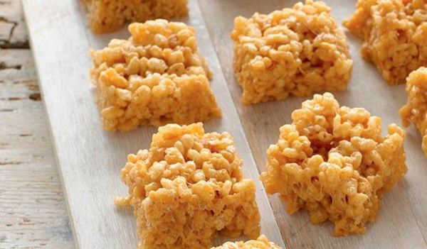 Toffee marshmallow squares