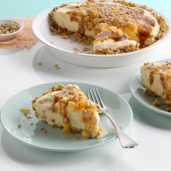 Toffee-peach ice cream pie