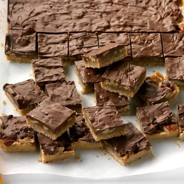 Toffee turtle squares