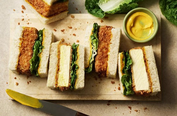 Tofu katsu sando