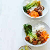 Tofu noodle bowl with quick-pickled carrots