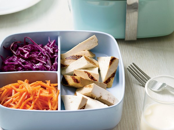 Tofu salad with pickled vegetables