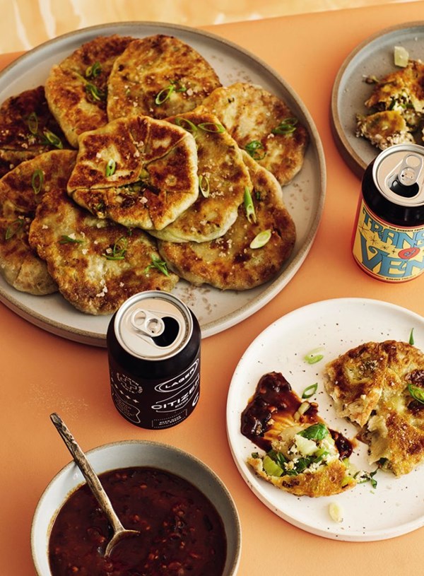 Tofu, shiitake & bok choy pancakes (Xian bing)