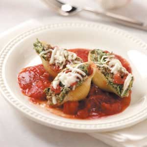 Tofu-stuffed pasta shells