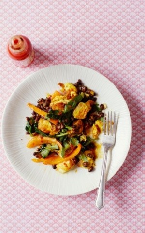 Tofu with black beans and spinach