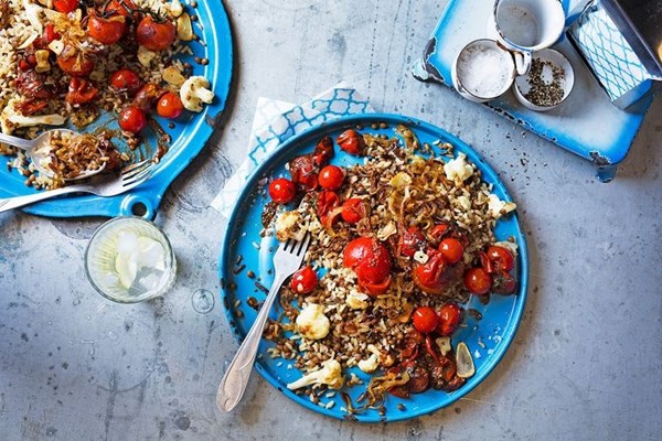 Tomato & cauliflower koshari