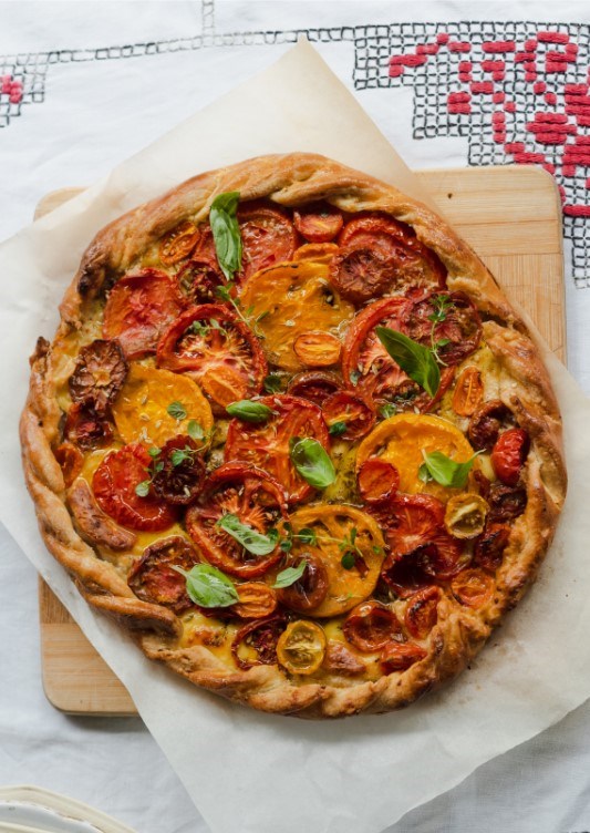 Tomato & halloumi galette