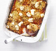 Tomato & onion bake with goat's cheese