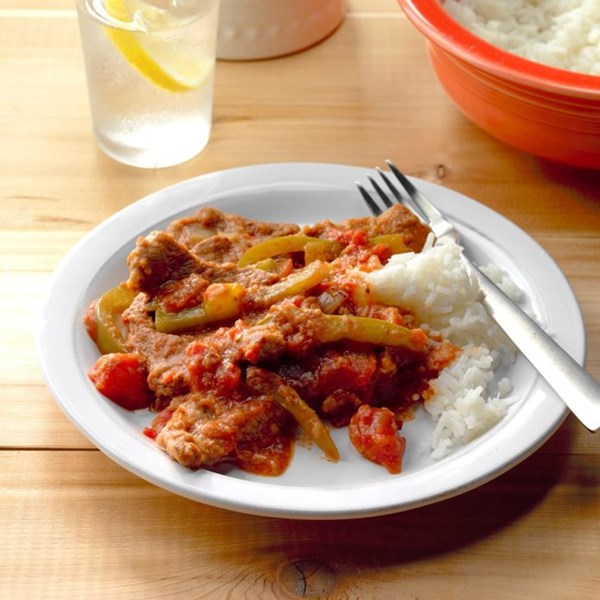 Tomato & pepper sirloin steak