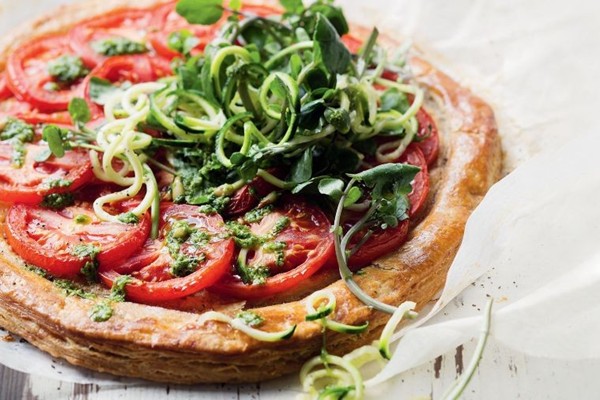 Tomato & pesto tart with zucchetti salad