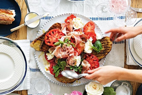 Tomato & prosciutto salad
