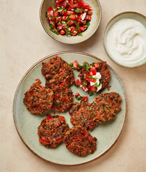 Tomato and bulgur fritters with spicy salsa