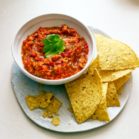 Tomato and chipotle chilli salsa