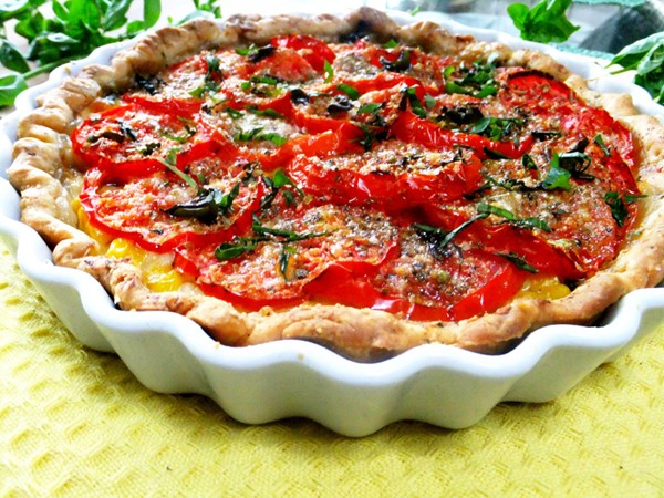 Tomato and corn pie