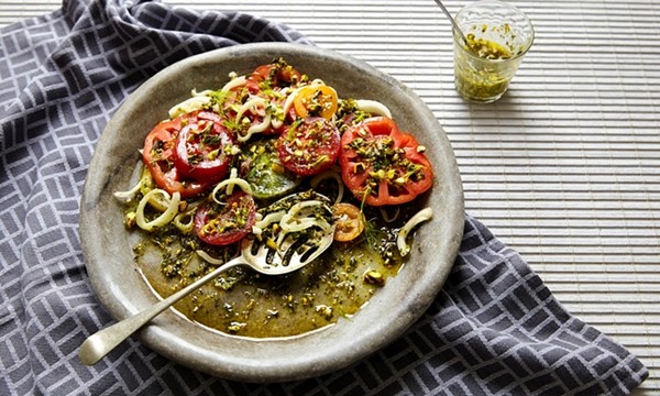 Tomato and fennel salad with pistachio pesto