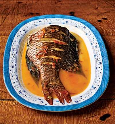 Tomato-and-lime braised fish (Samaki wa kukausha)