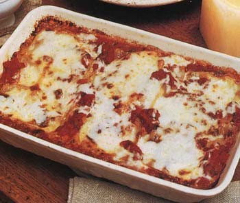 Tomato and mozzarella lasagne