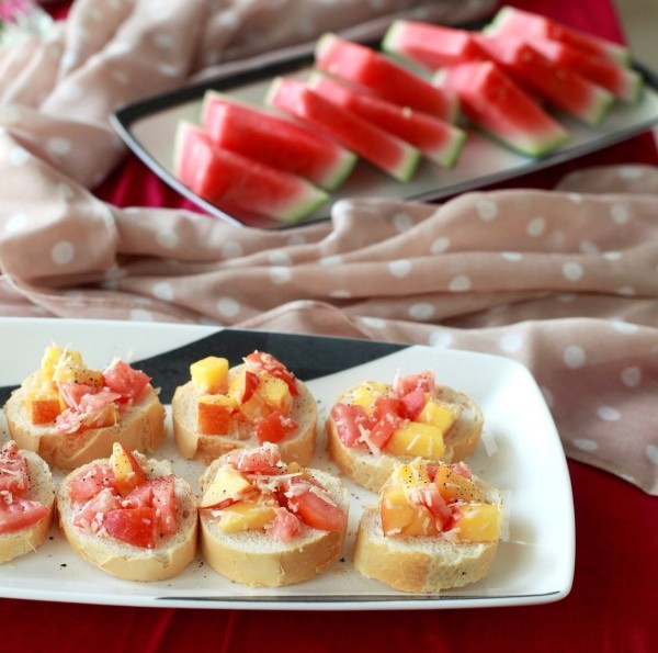 Tomato and nectarine crostini
