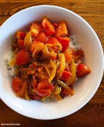 Tomato and onion curry