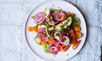 Tomato and onion salad