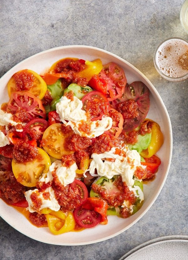 Tomato and roasted capsicum salad with tomato and smoked paprika dressing