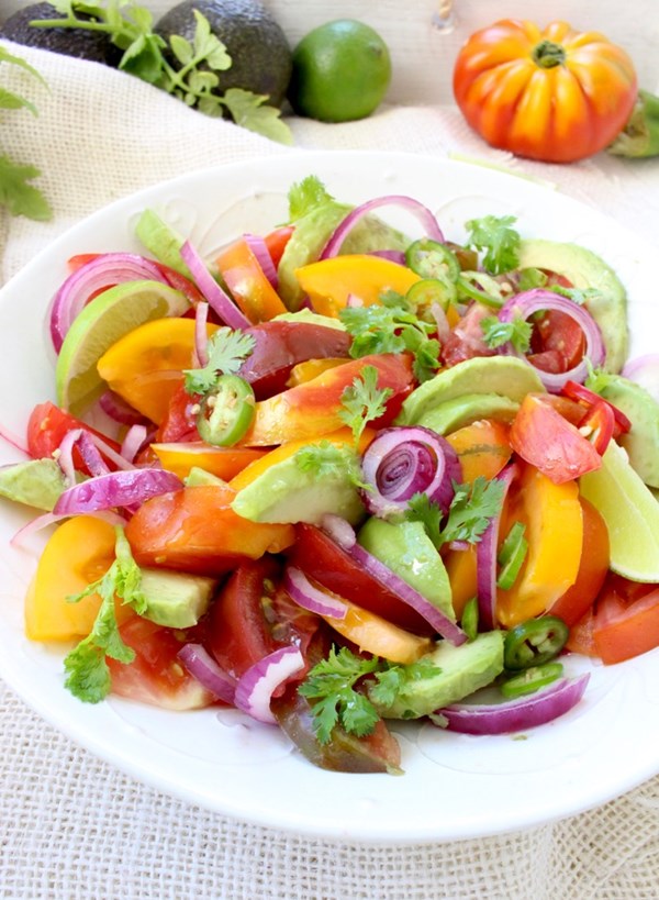 Tomato avocado salad 