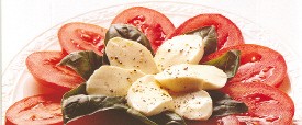 Tomato, basil and fresh mozzarella salad (Insalata Caprese)