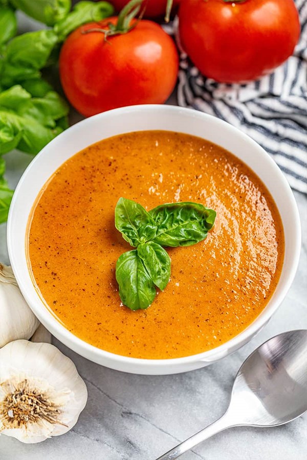Tomato basil soup