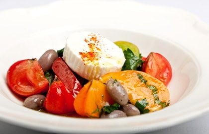 Tomato, borlotti bean and Provençal goat’s cheese salad