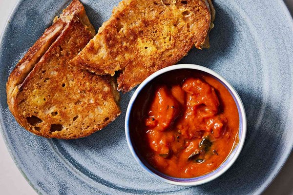 Tomato-coconut chutney