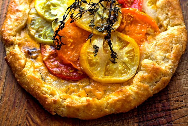 Tomato crostata with honey-thyme glaze