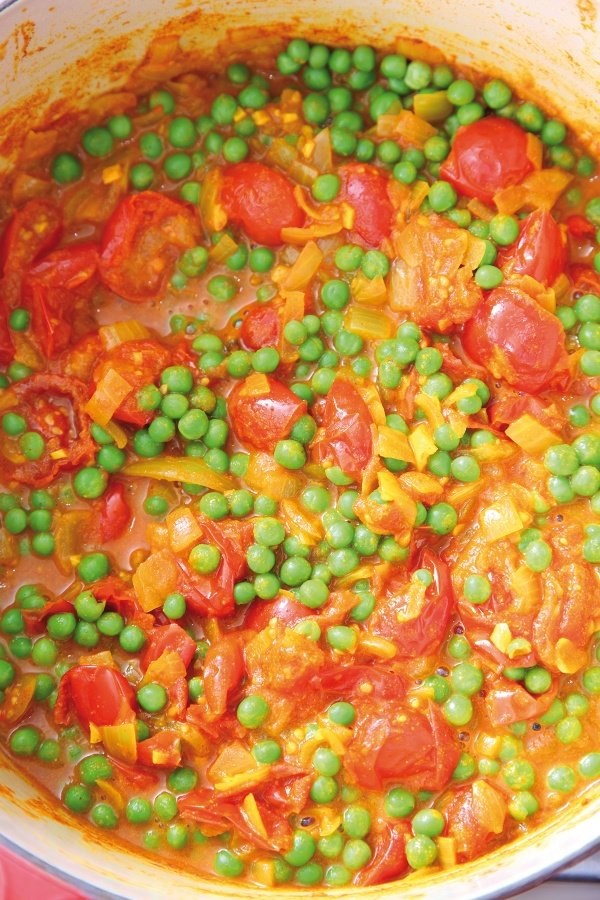 Tomato curry with coconut rice