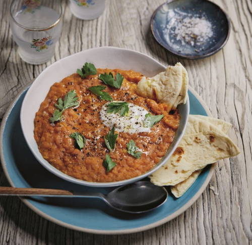 Tomato dahl with flatbreads