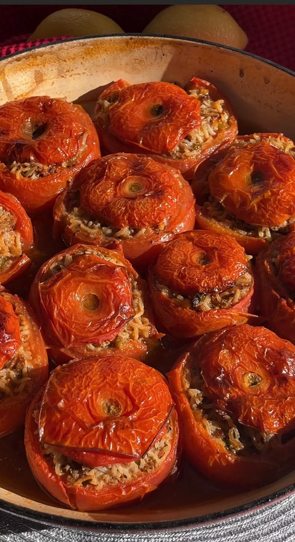 Tomato dolma