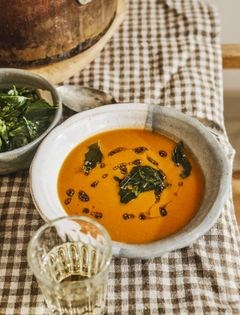 Tomato, ginger & coconut soup