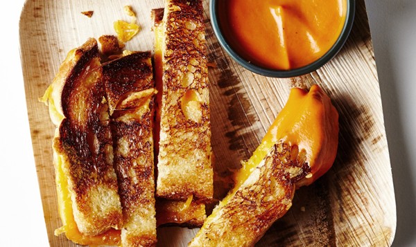 Tomato grilled-cheese soup