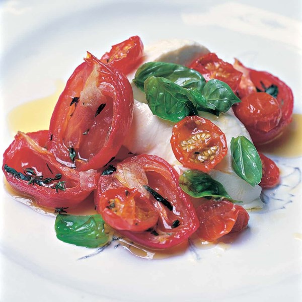 Tomato, mozzarella and basil salad