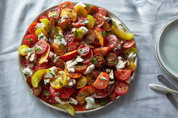 Tomato, nectarine and mozzarella salad