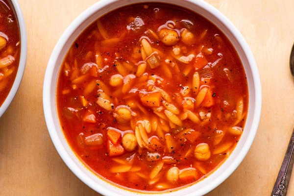 Tomato orzo soup