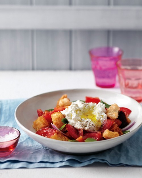 Tomato panzanella with ricotta
