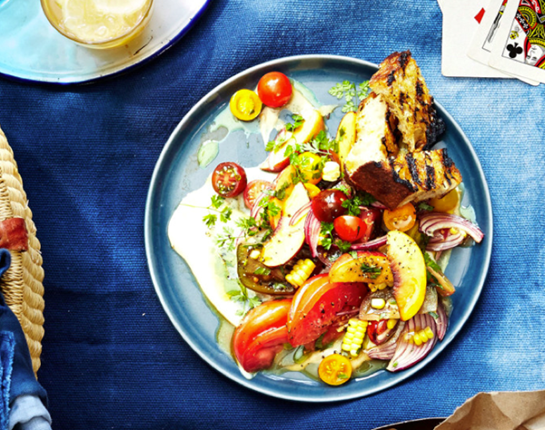 Tomato-peach salad with tofu cream