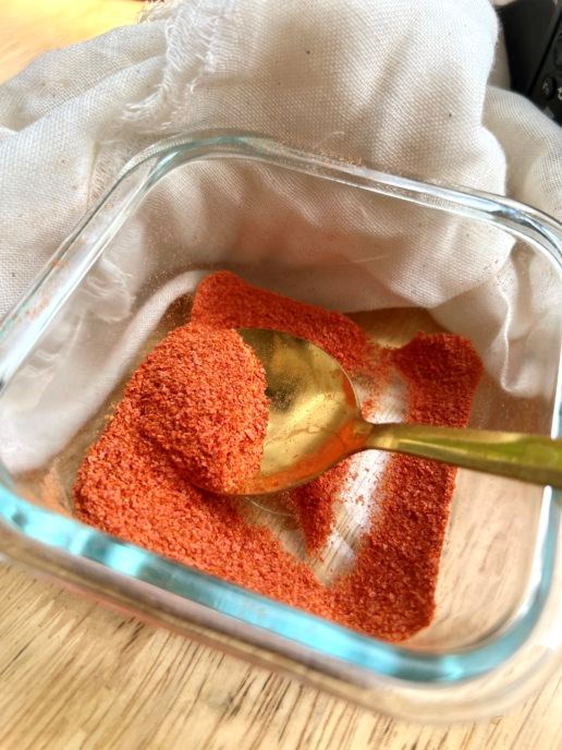 Tomato peel powder