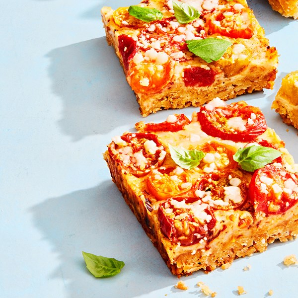 Tomato pie bars