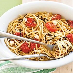 Tomato-ricotta spaghetti