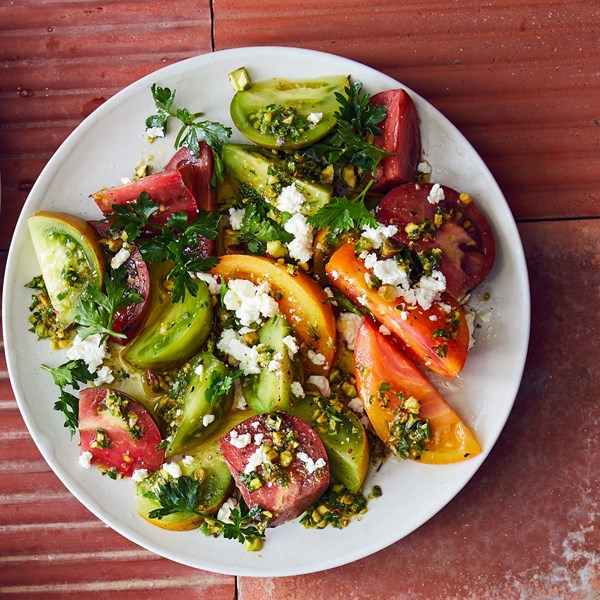 Tomato salad with feta and pistachios